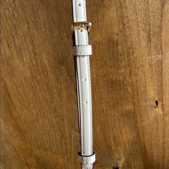 Kate Spade | Strawberry Crossbody Bag 🍓🌸 - Picture 9 of 15